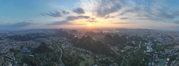 影視組學(xué)生作品